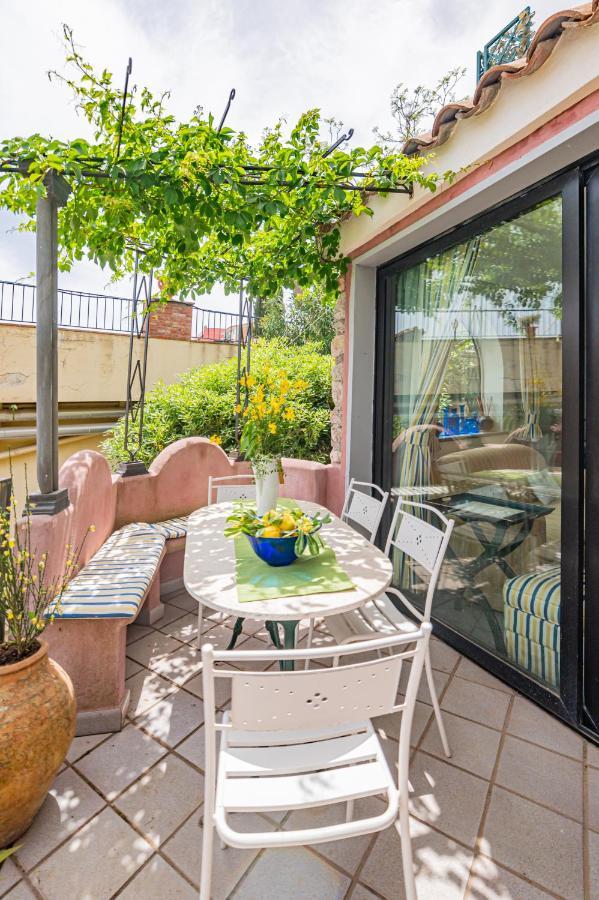 Apartamento Old Memories House Taormina Exterior foto