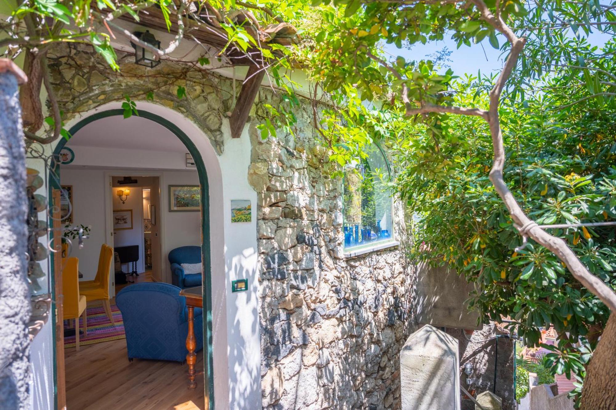 Apartamento Old Memories House Taormina Exterior foto
